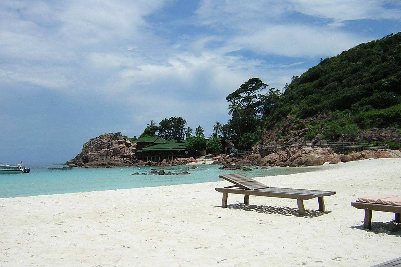 malaysia, beach, palms, blue, sunny, nature, sun, asia, kuala lumpur, summer, sea, relax